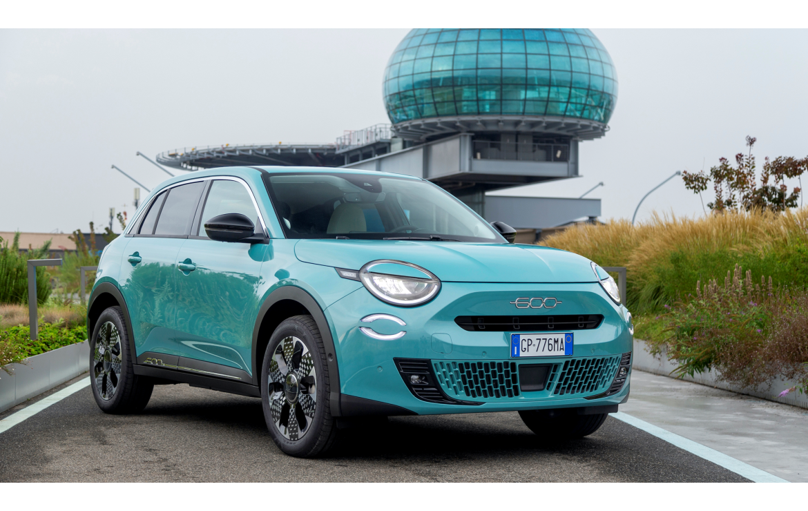 FIAT REVEALS NEW 600 HYBRID AND OPENS FOR ORDERS IN THE UK