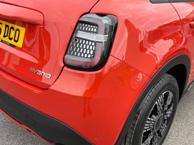 2025 Fiat 600 1.2 Hybrid 48V La Prima 5dr eDCT-6