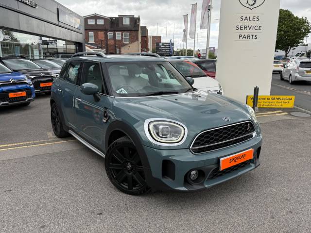 Mini Countryman 2.0 Cooper S Exclusive 5dr Hatchback Petrol GREEN