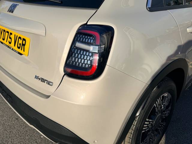 2025 Fiat 600 1.2 Hybrid 48V 5dr eDCT-6