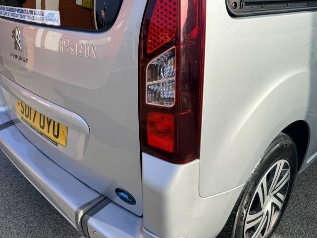 2017 Peugeot Partner Tepee 1.6 BlueHDi 100 Allure 5dr ETG