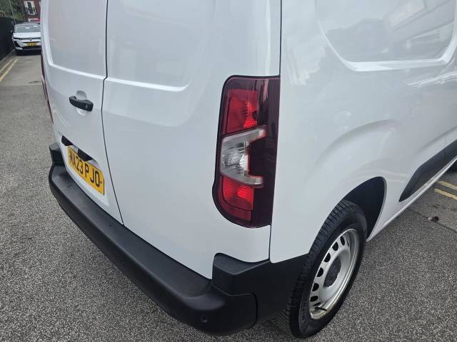 2023 Peugeot Partner 1000 1.5 BlueHDi 100 Professional Premium + Van