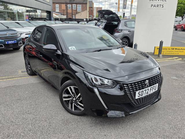 Peugeot 208 1.2 PureTech Active Premium + 5dr Hatchback Petrol BLACK