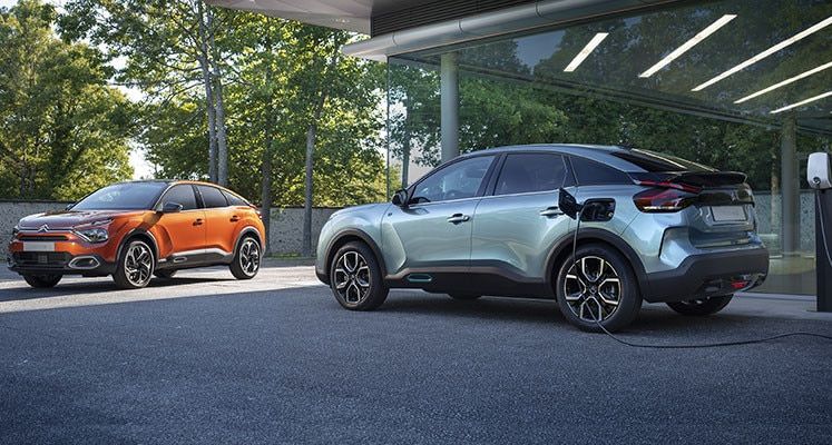 New Ë-C4 -100% Ëlectric, And New C4: New-Generation Citroën Hatchback Unveiled!
