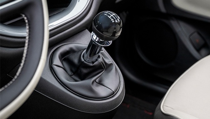 Fiat 500 Hybrid  - Interior